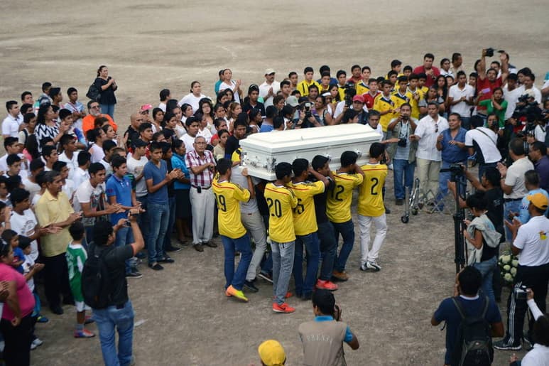 Cambio. La CEAV aprobó la semana pasada la reparación integral para 14 víctimas del caso Ayotzinapa, del equipo Avispones.