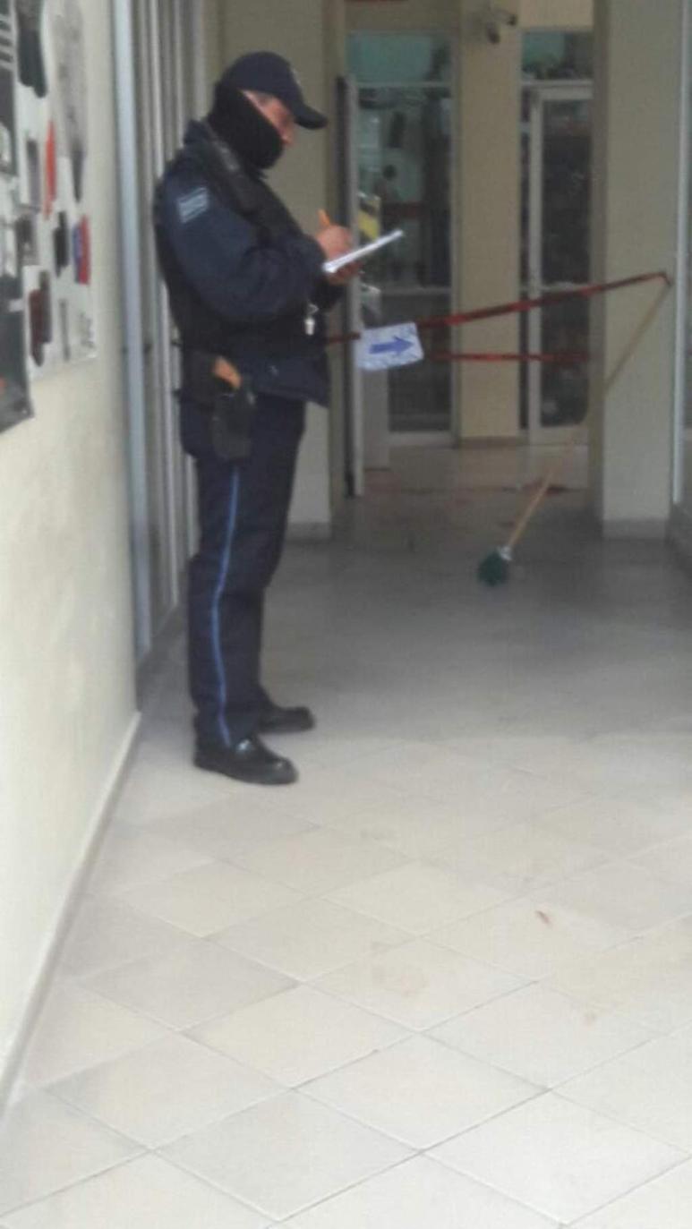 Autoridades llevan a cabo las investigaciones para conocer las causas del accidente, si éste se debió a alguna falla o bien por falta de mantenimiento. (ESPECIAL)