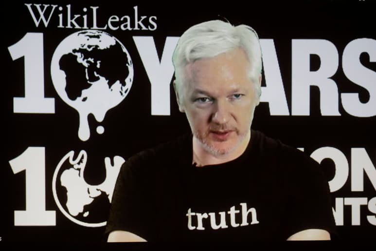 Assange está refugiado en el edificio de la legación ecuatoriana enLondres.