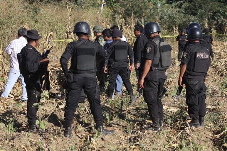 En las últimas 48 horas al menos 13 personas han sido asesinadas. (ARCHIVO)