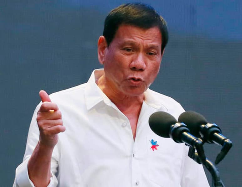 Antes de su visita a China, Duterte hizo varias declaraciones sobre reducir los compromisos de seguridad de Filipinas con Estados Unidos. (ARCHIVO)