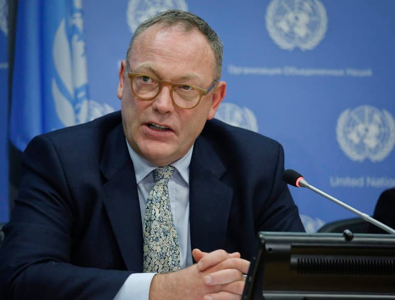 El abogado británico en derechos humanos, Ben Emmerson, dijo en conferencia de prensa que 'no existe evidencia de que los grupos terroristas aprovechen el flujo de refugiados para realizar actos de terrorismo'. (AP)