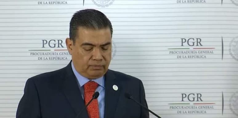 De acuerdo al informe dado a conocer por el subprocurador de Investigación de Delincuencia Organizada de la PGR, Gustavo Salas Chávez, el pasado 16 de octubre, en dicha comunidad se logró el aseguramiento de armas, drogas, vehículos, relojes finos y animales. (ARCHIVO)
