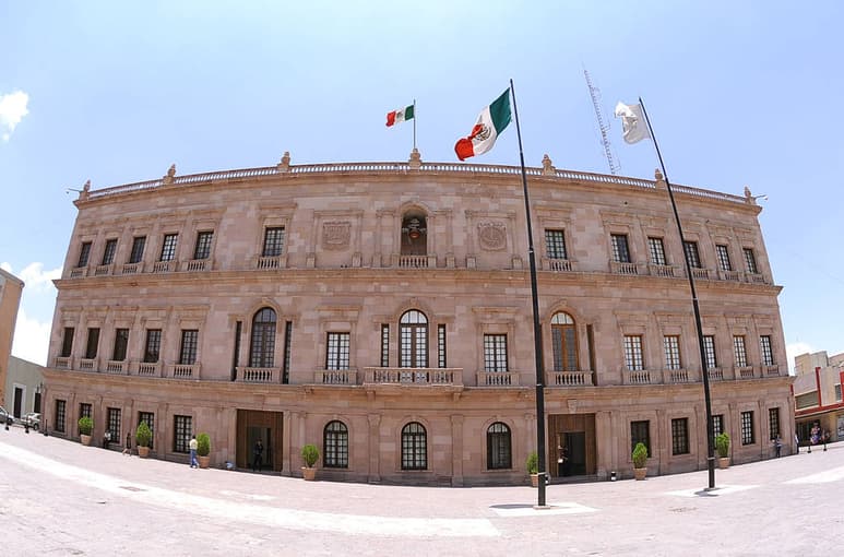 Implicados. Los testimonios implican a funcionarios del actual gabinete de Rubén Moreira.