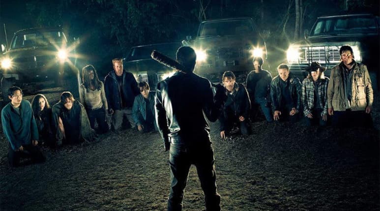 Abraham, interpretado por Michael Cudlitz, y Glenn, a quien dio vida Steve Yeun, fueron las víctimas de Negan y 'Lucille'. (ESPECIAL)