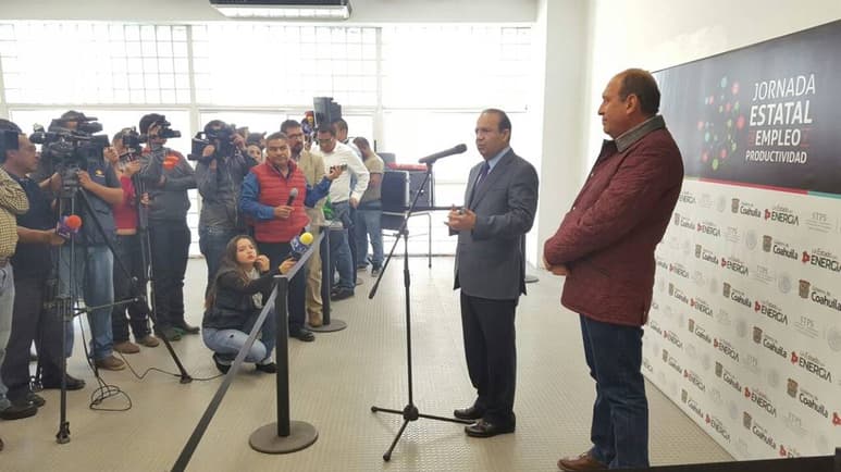 Preparados. Alfonso Navarrete Prida, secretario del Trabajo en México, dijo que el gobierno mexicano trabaja en dos vertientes. (TWITTER)