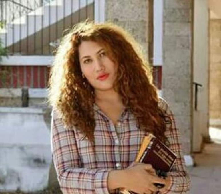 Glenda Merari Lugo Ocaña es poeta, músico y médico cirujano.  (ESPECIAL) 