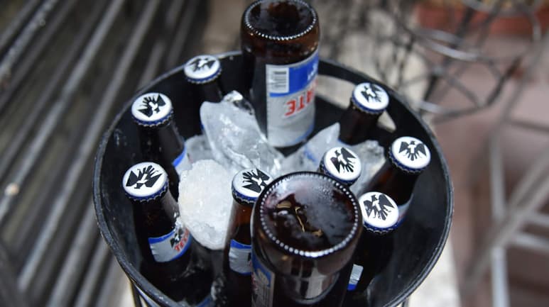 Señalan que el tema de la homologación de horarios de venta de alcohol en los municipios de La Laguna de Coahuila y Durango es un tema pendiente que sería bueno analizar y llegar a un acuerdo el próximo año. (ARCHIVO)