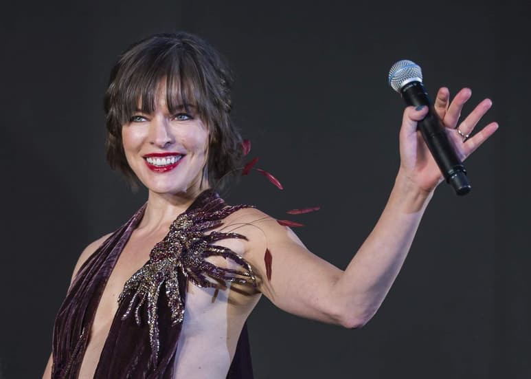 Jovovich dijo que le gusta hacer películas con historias llenas de veracidad, aunque por más de 13 años ha desempeñado el papel protagónico en esta cinta de acción, basada en el famoso videojuego de título homónimo. (ARCHIVO)
