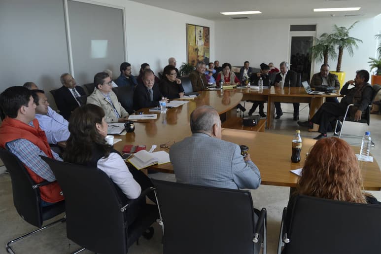Comparece. Manuel Velasco, director de Salud Municipal, compareció ante los regidores. (EDITH GONZÁLEZ)