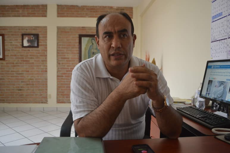 El vicario general de la Diócesis de Gómez Palacio, Julio Carrillo Gaucín, destacó que este voto en contra reafirma el sentido de la familia, cuya base es el matrimonio que solo puede darse entre un hombre y una mujer. (ARCHIVO)