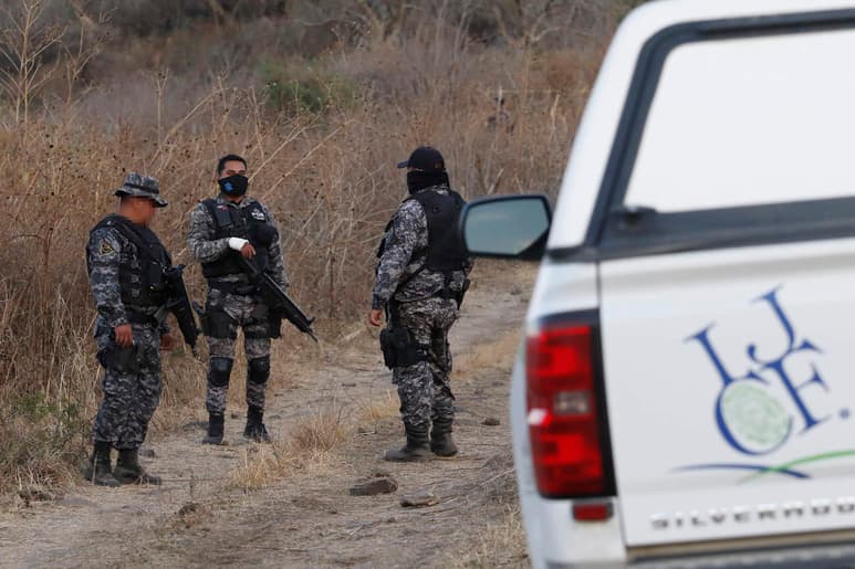 Atacan. Los 5 hombres abatidos abrieron fuego contra los elementos estatales en la carretera Guadalajara-Jocotepec.