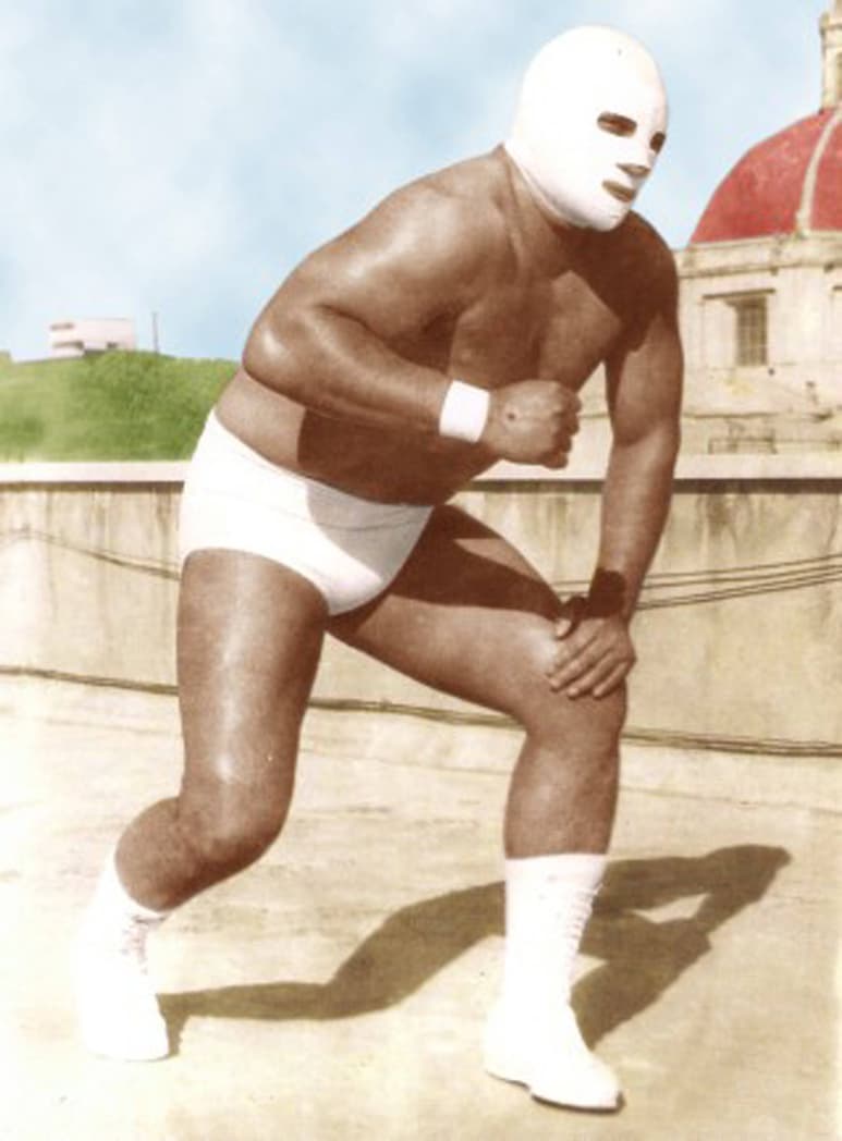 Los restos mortales de Juan Chavarría, Gran Markus, descansan en el panteón de la comunidad de Monte Alegre, pero su leyenda perdurará para la eternidad en el olimpo de la lucha libre mexicana. (Especial)