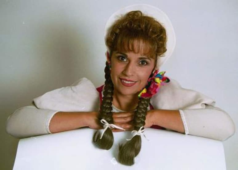 En definitiva, el tiempo la conserva jovial y con esa voz dulce que la caracteriza.