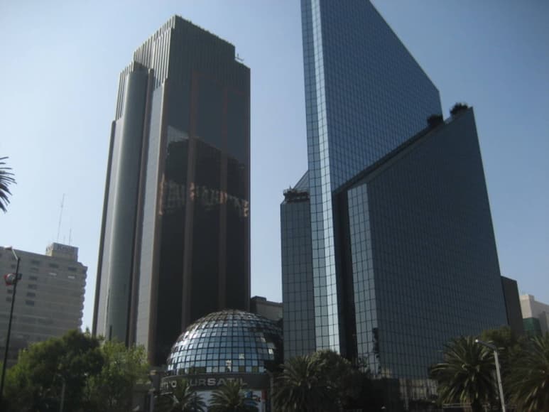 Estreno. La Bolsa de Valores espera que pronto debuten más empresas en el mercado bursátil.