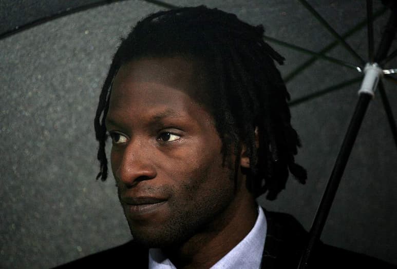 Ehiogu, internacional con la selección absoluta de Inglaterra en cuatro ocasiones entre 1996 y 2002, se desplomó el jueves en la ciudad deportiva del Tottenham,