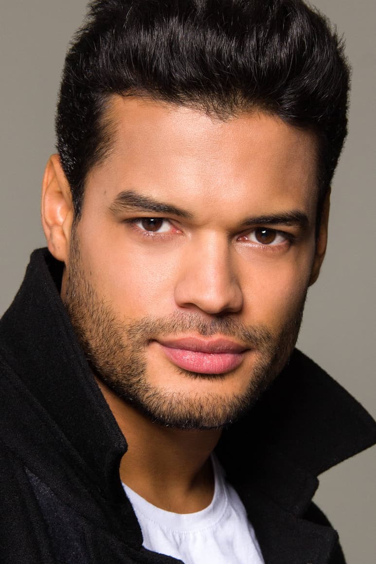 El actor colombiano da vida al beisbolista 'Yuriorks' en Run Coyote Run. (CORTESÍA)