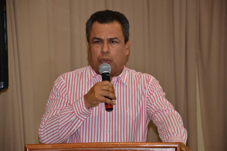 El motivo de sus declaraciones son ante las “ alertas” difundidas recientemente de un presunto intento de “ levantón” ocurrido en conocido complejo comercial del Periférico. (EL SIGLO DE TORREÓN)