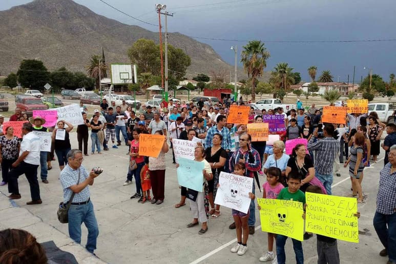 Plaza. La plaza de armas es un espacio muy concurrido por los lerdenses y por personas del resto de la Comarca Lagunera. (EL SIGLO DE TORREÓN)