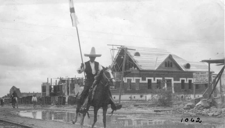 Mensajero de la Cruz Roja.