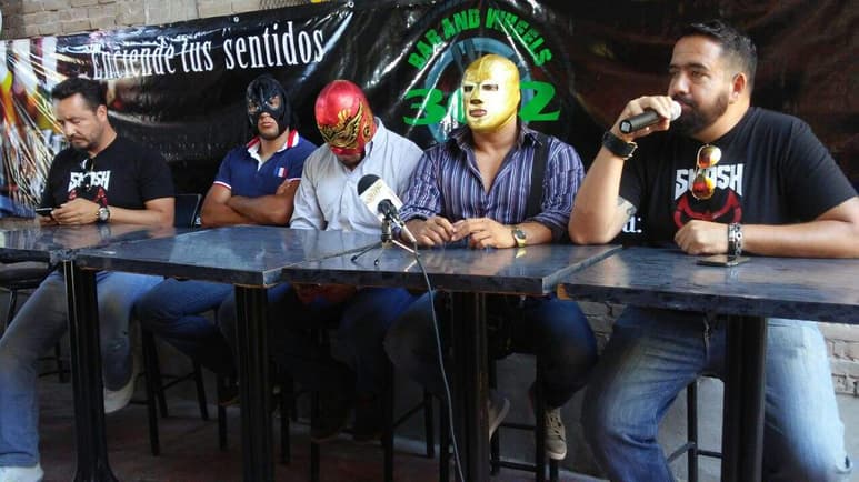 La lucha semifinal tendrá un toque de Hollywood, ya que Nacho Libre se presentará junto a Hijo de Octagón y Anthrax Junior. (EL SIGLO DE TORREÓN)