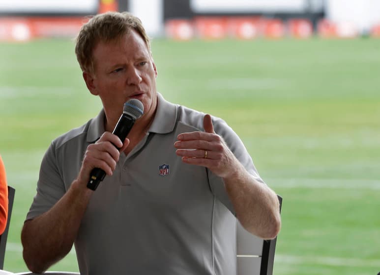 Roger Goodell ganó 31 millones de dólares en el 2015. (Archivo)