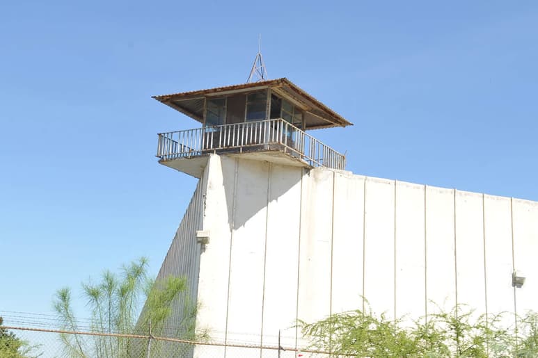 En Coahuila, el Cereso de Torreón y el varonil de Piedras Negras subieron su calificación, de 7.26 a 8 y de 6.15 a 6.81, respectivamente. (ARCHIVO)