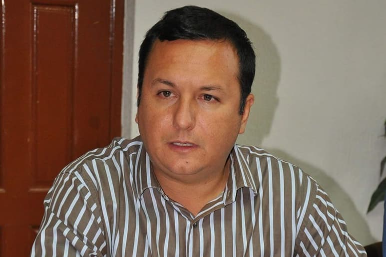 “Independientemente de que se realice el proceso legal que corresponde, se necesita aplicar el arreglo al desperfecto para reactivar el carril del citado puente y sin que eso desmarque a la empresa para que responda”, expresó. (YOLANDA RÍOS)
