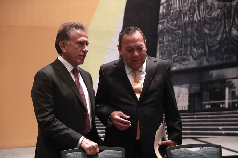 Por el voto mayoritario de 207 consejeros nacionales a favor, y 33 en contra, el sol azteca avanzó a la conformación de su política de alianzas rumbo a las elecciones de 2018.