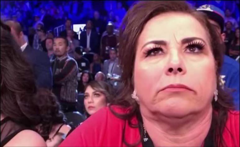 'Tú sabes que no ganaste', dice mamá de Canelo a 'GGG'