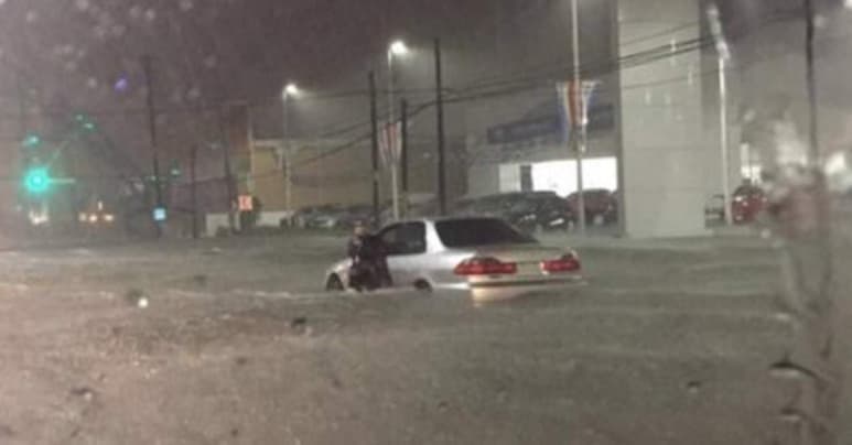 Señaló que la zona Norte de Monterrey es donde se registra mayor problema de obstrucción de ductos, ya que se retiraron hasta 22 mil kilos de basura. (ARCHIVO)