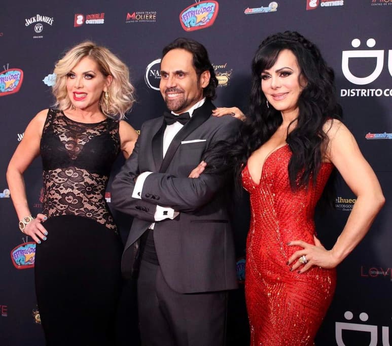 El comediante celebró junto a Lorena Herrera y Maribel Guardia. (ARCHIVO)