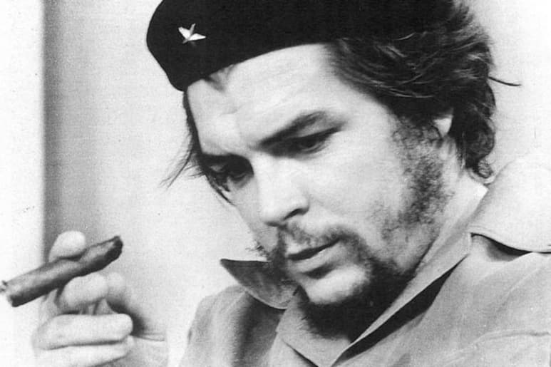 El revolucionario, líder político y médico argentino-cubano Ernesto “Che” Guevara es recordado a 50 años de su muerte. (ARCHIVO)