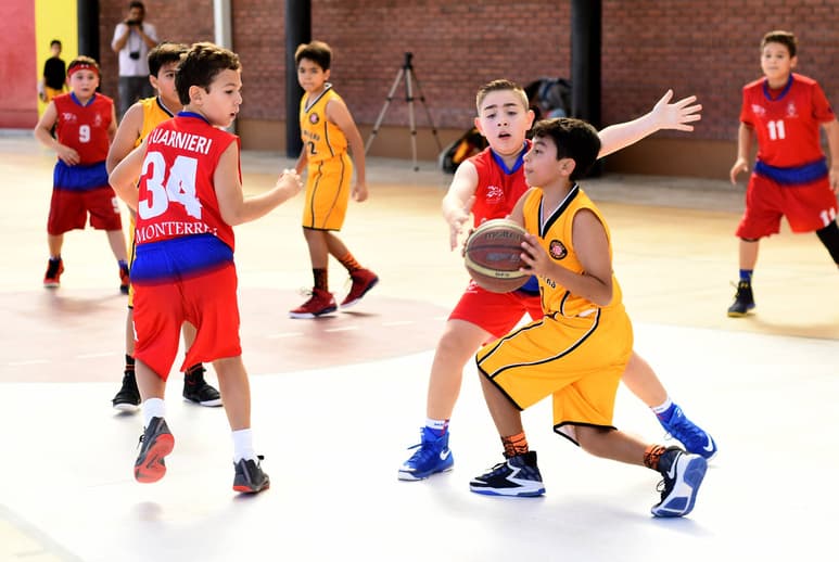 La competencia ha llegado justo a su punto medio y ahora se enfila a los partidos que definirán a los equipos finalistas.