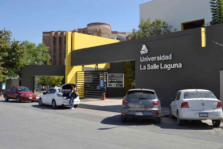 Casa abierta. A partir de hoy y hasta el viernes, la ULSA Laguna abre sus puertas para dar a conocer su oferta. (EL SIGLO DE TORREÓN)