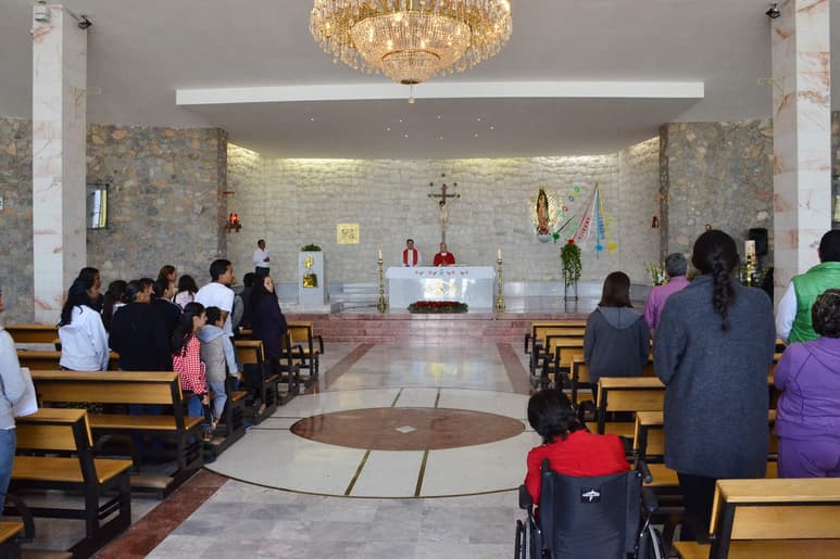 Asueto. Podrían mejorar el servicio que se ofrece en el Santuario del Cristo de las Noas.