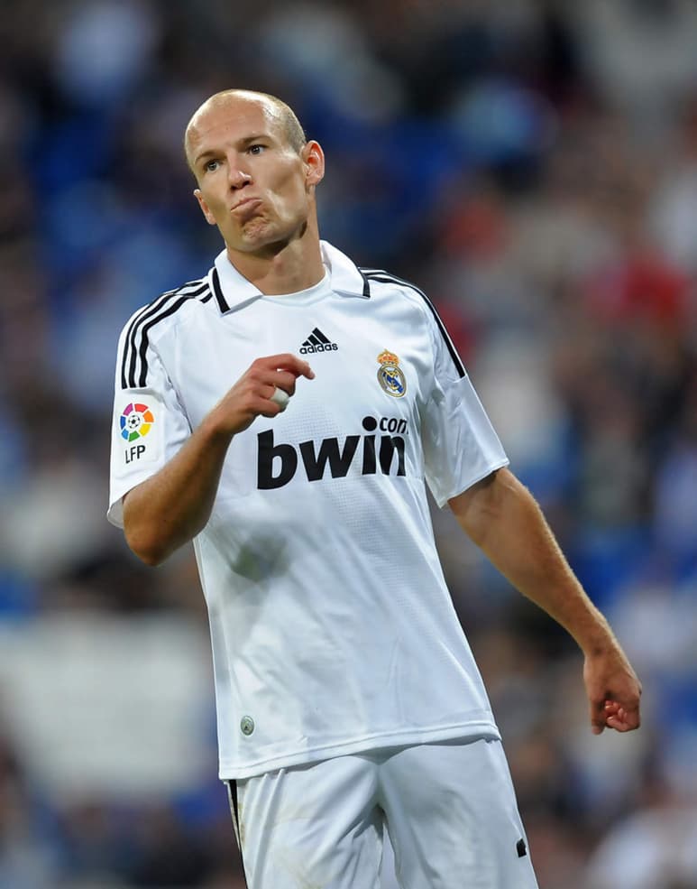 El jugador admite que en su momento sintió su salida del Madrid en 2009 para fichar por el Bayern Múnich como un paso atrás pero agrega que a la postre fue la mejor decisión de su carrera. (ARCHIVO)