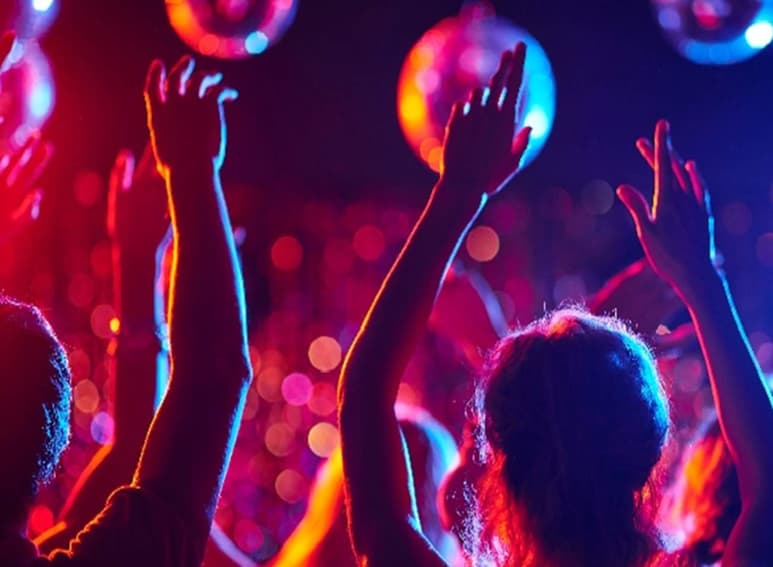 Los niños no entienden el contenido de algunas letras del reggaetón, dice psicóloga. (INTERNET)
