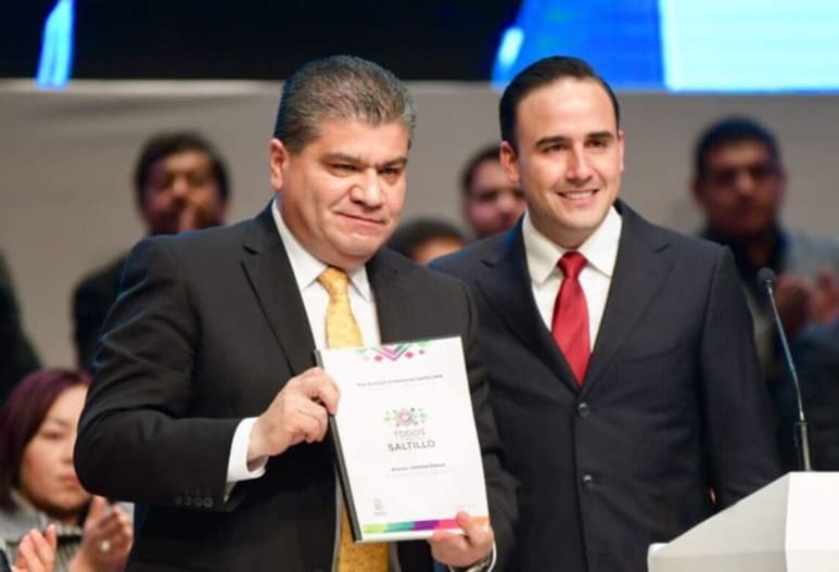 Fue el día de ayer que el Miguel Riquelme anunció que con el apoyo del Ayuntamiento Municipal de la capital, se realizarán tres obras importantes en esta ciudad: el Centro Deportivo y Cultural Saltillo Sur, un Parque Lineal Deportivo y el Centro de Convenciones. (TWITTER)