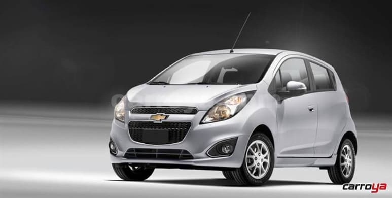 Chevrolet Spark. Posee un motor de 1.4 L con una potencia de 98 HP y un torque de 89 lb. Además cuenta con transmisión automática y un tanque con capacidad de 32 litros. Lo puedes encontrar desde 171 mil 700 pesos.(ARCHIVO)