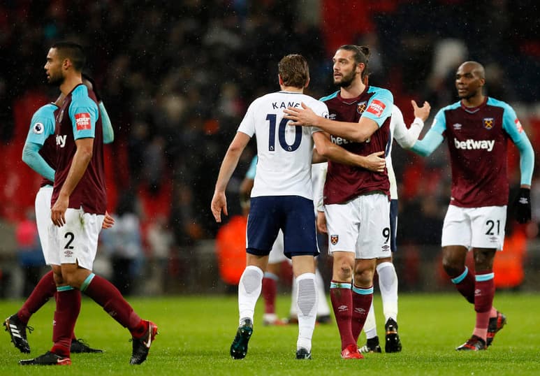 Ambos equipos llegaban con la necesidad de quedarse con el triunfo; el Tottenham necesitaba las tres unidades para disminuir los 22 puntos de desventaja respecto al líder, Manchester City, mientras que el West Ham urgía de una victoria que lo alejara de los puestos de descenso. (AP)