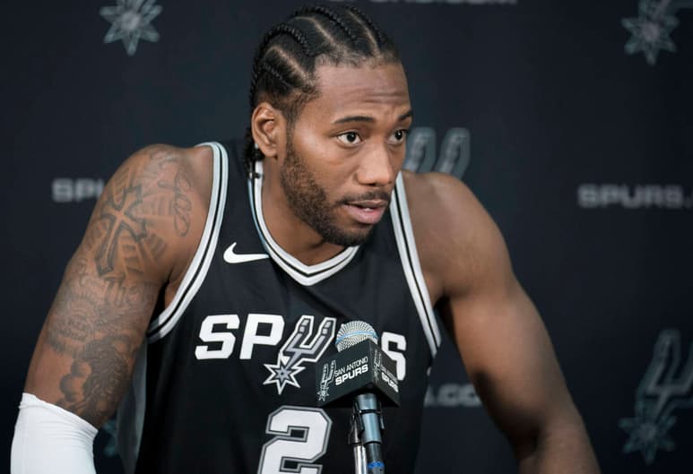 Kawhi Leonard sólo ha jugado nueve partidos en la campaña. Leonard será baja con Spurs