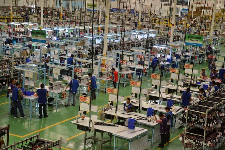 Varios grupos sindicales presentaron hoy sendas demandas contra Estados Unidos y México por el incumplimiento de sus obligaciones laborales bajo el Tratado de Libre Comercio de América del Norte (TLCAN), actualmente en renegociación. (ARCHIVO)