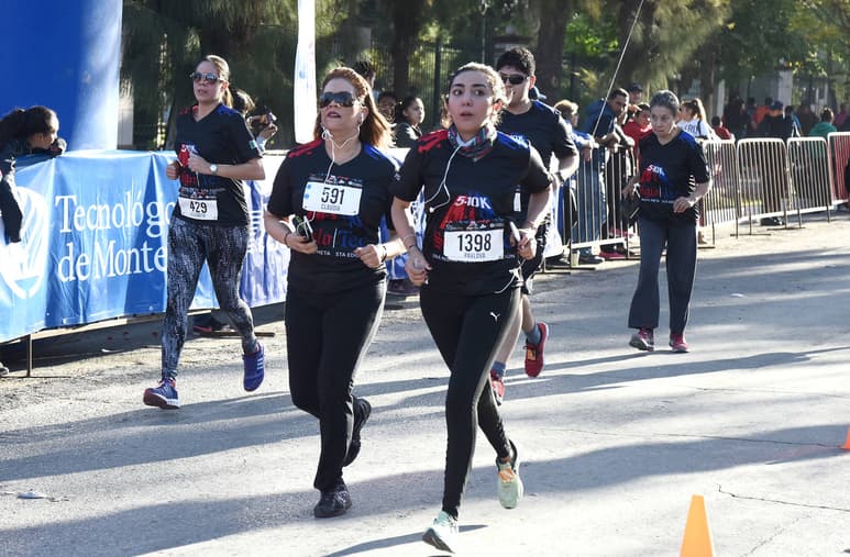 Una auténtica fiesta se espera en los alrededores del Bosque Venustiano Carranza, con la llegada de los atletas, tanto en la distancia del Medio Maratón como en la 5 K, luego de realizar un esfuerzo importante. (Archivo)