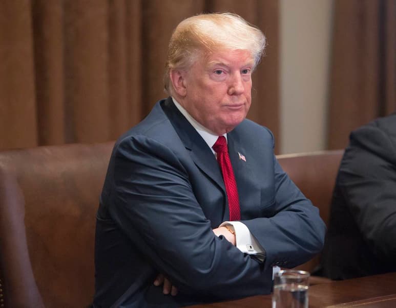 Presión. Trump pretende que los demócratas cedan y acepten su propuesta de acuerdo migratorio. (EFE)