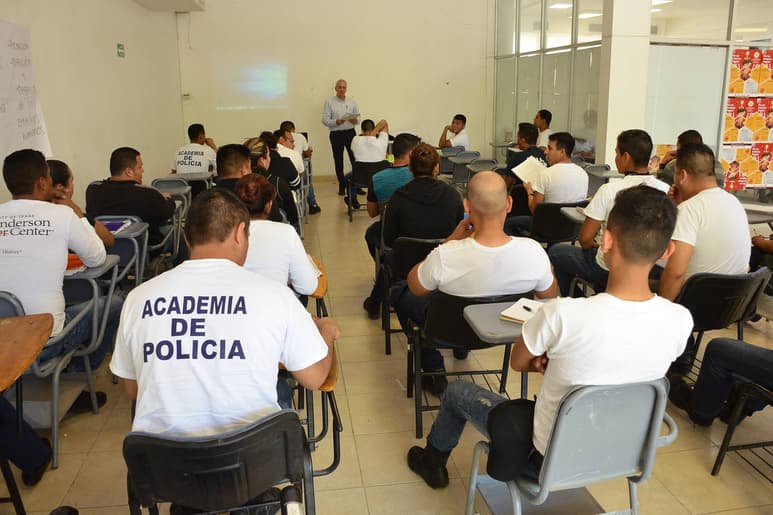 Modelo. Siguen las capacitaciones para aspirantes a policías municipales. En tanto, no hay fecha para los exámenes. (EL SIGLO DE TORREÓN)