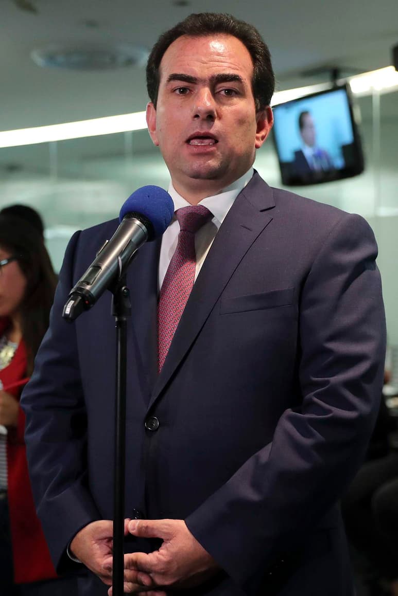 El precandidato único del Partido Revolucionario Institucional (PRI) a la gubernatura de Veracruz, José Francisco Yunes Zorrilla (imagen), advierte que no permitirá y sería imposible que la elección estuviera negociada en el altiplano para dejar al Partido Acción Nacional (PAN) en el poder en el estado. (ARCHIVO)