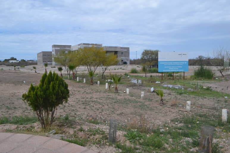 Obra. Así luce el proyecto de la Facultad de Ciencias Políticas y Sociales. (ANGÉLICA SANDOVAL)