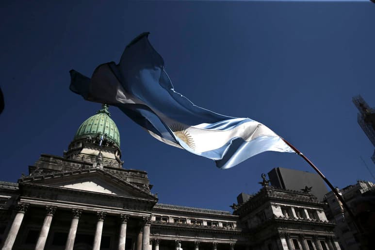 Los ministros de Economía y los presidentes de Bancos Centrales de los países que integran el G20 se reunirán entre el 19 y 20 de marzo próximos en Buenos Aires con la atención puesta, principalmente, en el debate sobre el futuro del trabajo y la financiación de infraestructura para el desarrollo. (ARCHIVO)