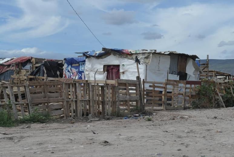 Pobreza. A pesar de la baja en la población, la pobreza se mantiene al 70 por ciento. (EL SIGLO DE TORREÓN)